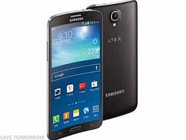 samsung-introduced-first-curved-screen-smartphone-galaxy-round-2